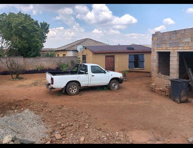 1 BEDROOM HOUSE FOR SALE IN DOORNKOP